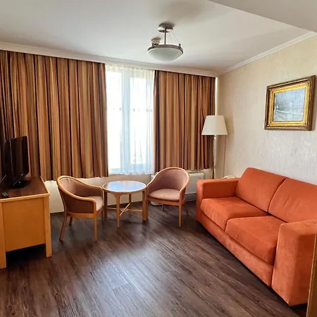 Hotel Budapest 3*