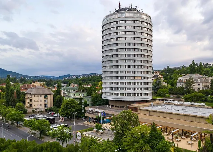 Hotel Budapest Отель