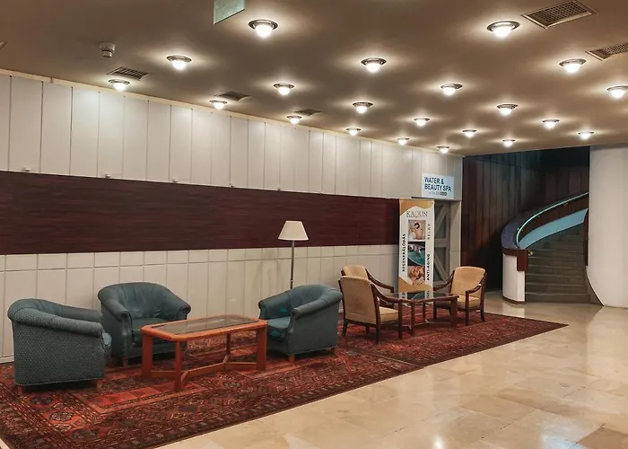 Отель Hotel Budapest 3*