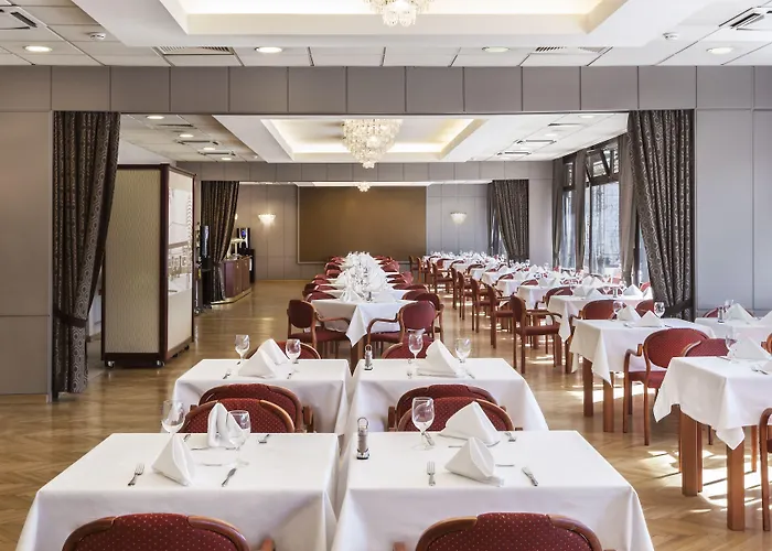 Hotel Budapest Отель Будапешт