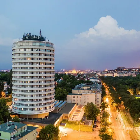 Szálloda Hotel Budapest 3*